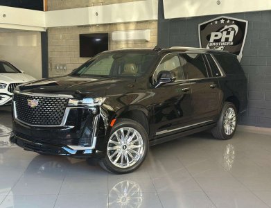 Cadillac Escalade Premium Luxury Long