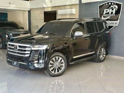 Toyota Land Cruiser Vxr