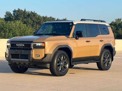 Toyota Land Cruiser Prado Adventura 1a