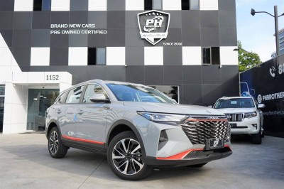 Dongfeng Ax7