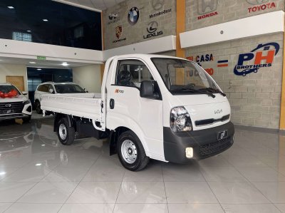 Kia K 2700