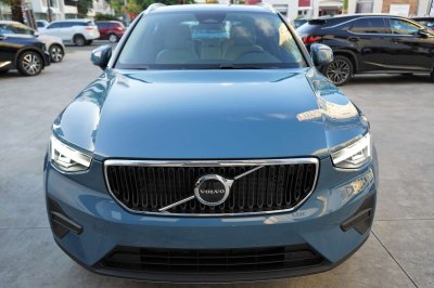 Volvo Xc40 Plus B4
